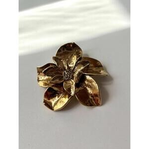 Vintage 1980s Mary McFadden Gold Tone Plated Floral Brooch